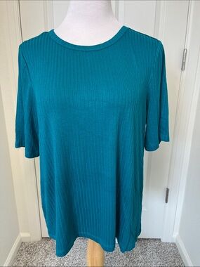 Lularoe Teal Short Sleeve Ribbed Knit Top